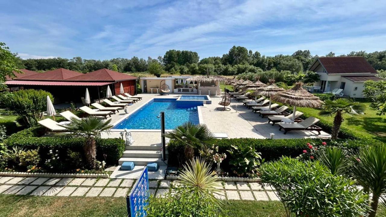 Christopher'S Apartments Ulcinj Exterior foto